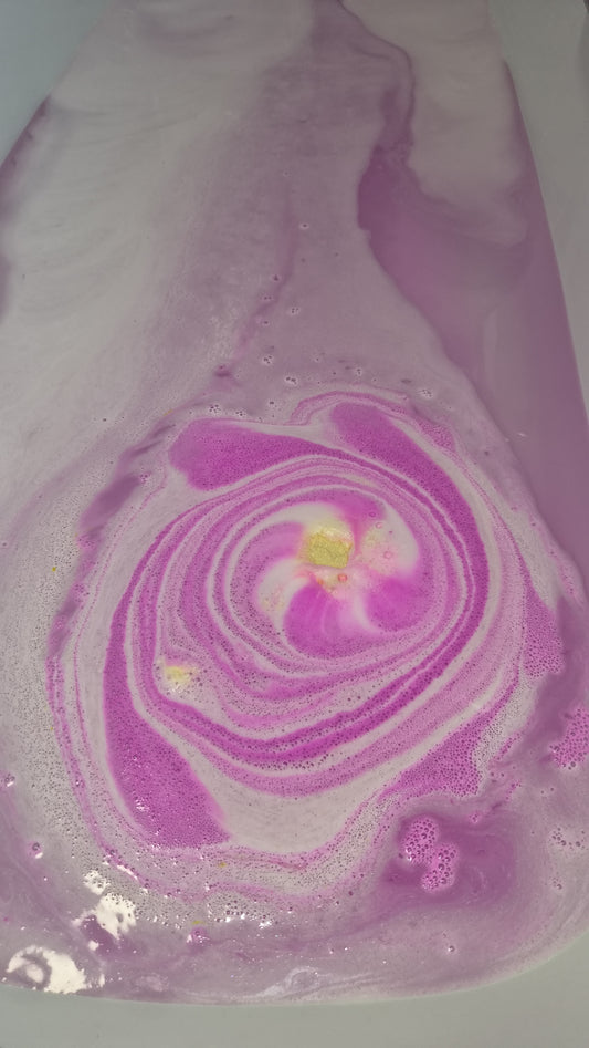 Boujee Lemon Set (BathBomb, Body Mist & Whipped Soap)