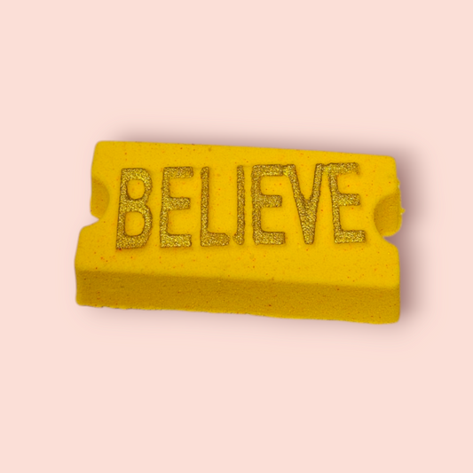 Rhubarb Christmas Ticket BathBomb